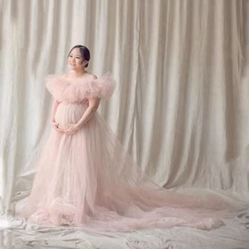 Álomszerű, Rózsaszín Fodros Tüll Kismama Ruha fotózás Le A Váll Háló Egy-line Terhesség Ruhák Hosszú Köntös Menyasszonyi Ruhák